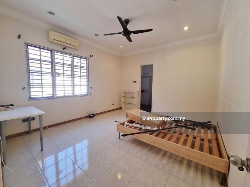 Rumah Berkembar untuk Dijual di Bandar Nusaputra, Puchong oleh Evan Goh - iProperty.com.my