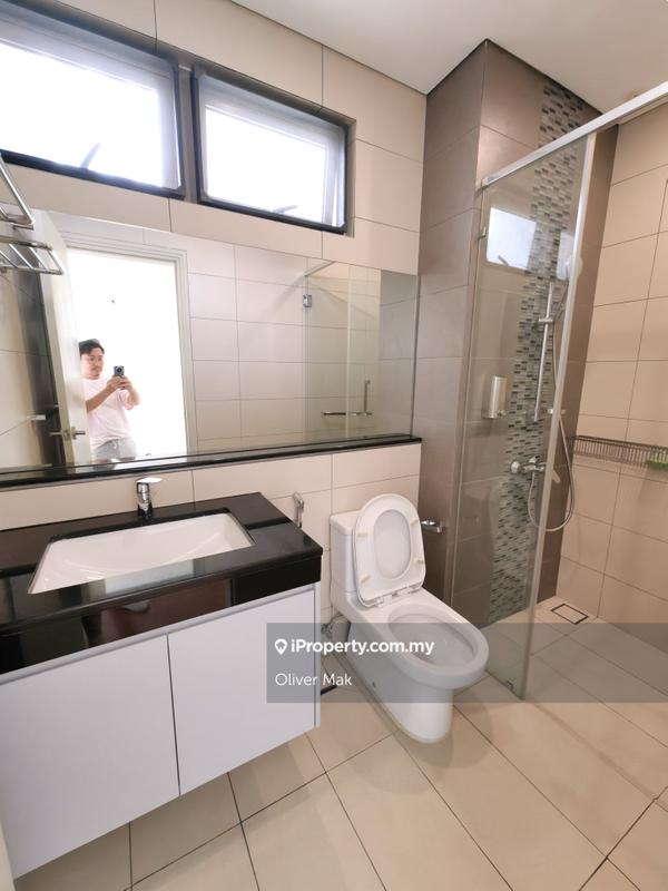 Kondominium untuk Dijual di KM1 East oleh Oliver Mak - iProperty.com.my