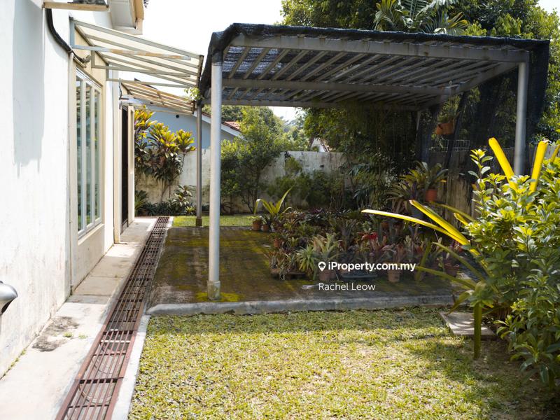 Bungalow House for Sale in smb5k, Petaling Jaya by Rachel Leow - iProperty.com.my