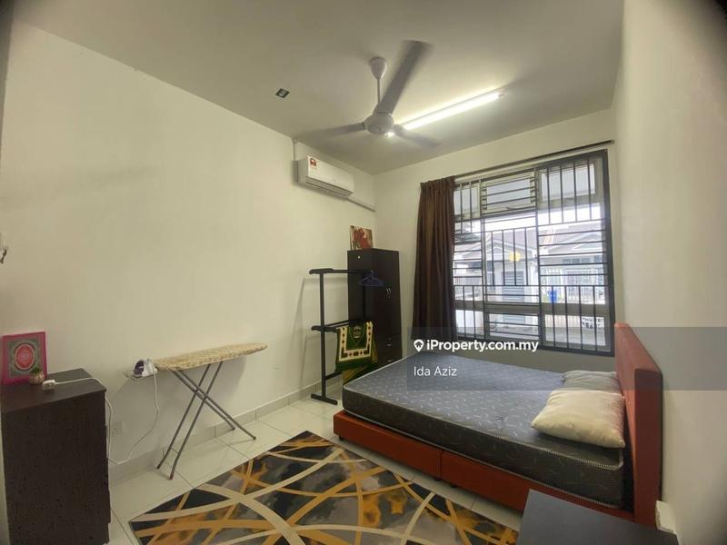 Rumah Berangkai 1 Tingkat untuk Dijual di 966dn, Pengerang oleh Ida Aziz - iProperty.com.my