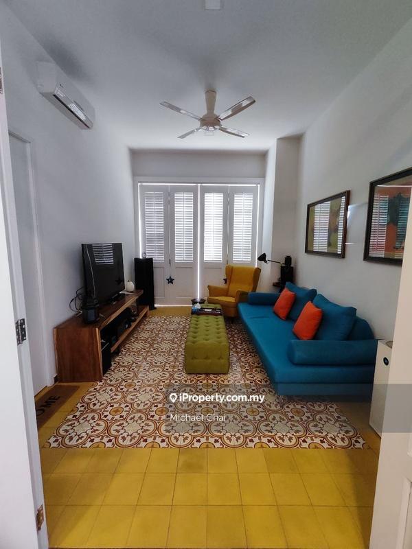 Bungalow House untuk Dijual di Jalan Villa 2/1, Lake Front Villa, Cyberjaya oleh Michael Chai - iProperty.com.my