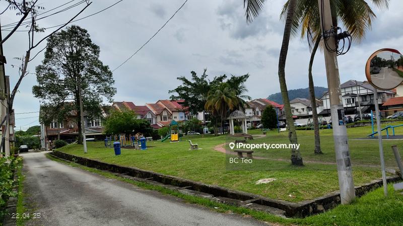 Rumah Berangkai 2 Tingkat untuk Dijual di Bukit Rahman Putra, Sungai Buloh oleh BC Teo - iProperty.com.my