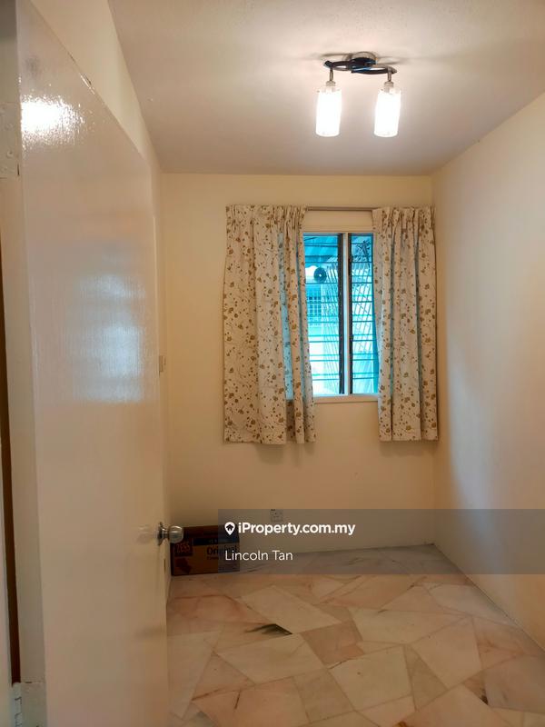 Rumah Pangsa untuk Disewa di Happy Garden Flat oleh Lincoln Tan - iProperty.com.my