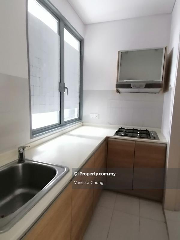 Kediaman Servis untuk Dijual di Twins @ Damansara Heights oleh Vanessa Chung - iProperty.com.my