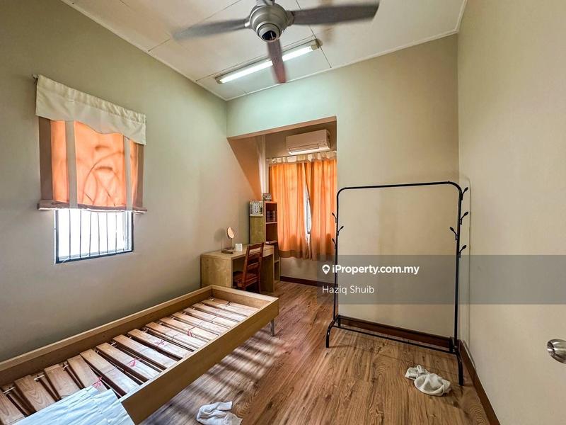 2-storey Terraced House for Sale in Taman Kelana Idaman, Ara Damansara by Haziq Shuib - iProperty.com.my