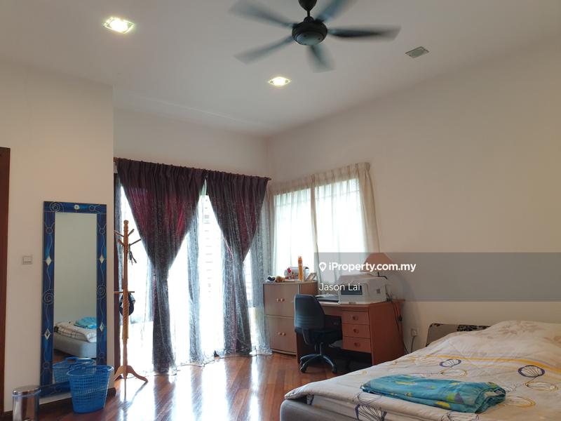 Bungalow House for Sale in Bukit Rahman Putra, Sungai Buloh by Jason Lai - iProperty.com.my