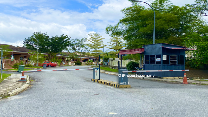 Banglo untuk Dijual di Warisan Puteri, Sikamat, Sikamat oleh Faizals - iProperty.com.my
