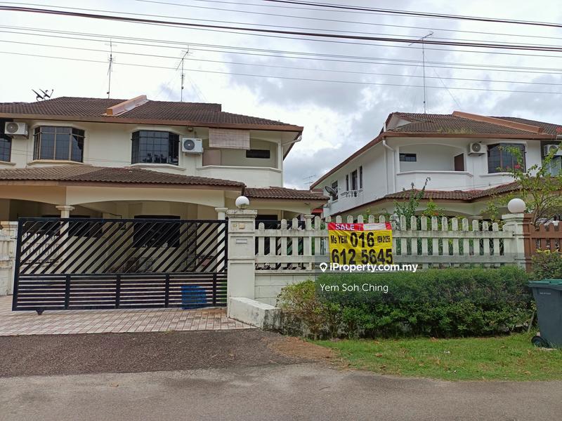 Rumah Berkembar untuk Dijual di Taman Titiwangsa, Kluang oleh Yem Soh Ching - iProperty.com.my