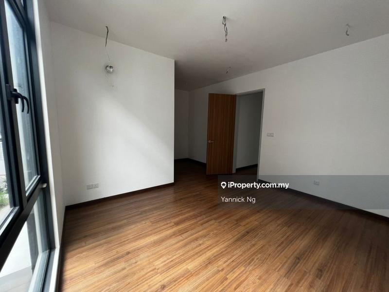 Rumah Teres 3-Tingkat untuk Dijual di BANDAR PUCHONG JAYA, Puchong oleh Yannick Ng - iProperty.com.my