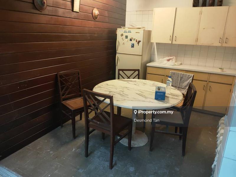 Rumah Berkembar untuk Dijual di Seksyen 17, Petaling Jaya oleh Desmond Tan - iProperty.com.my