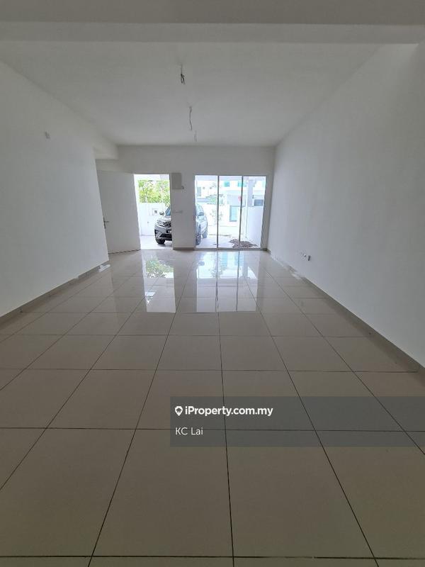 Rumah Berangkai 2 Tingkat untuk Dijual di Adira, Ara Sendayan, Seremban oleh KC Lai - iProperty.com.my