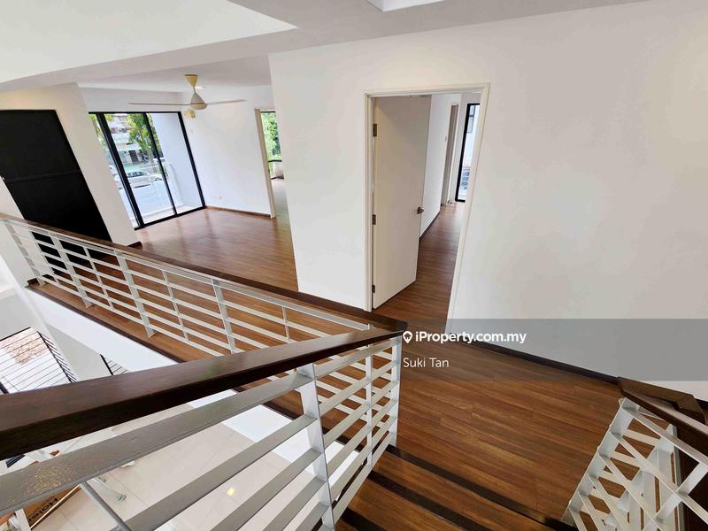 Rumah Berangkai 3 Tingkat untuk Dijual di Lake Fields, Sungai Besi oleh Suki Tan - iProperty.com.my