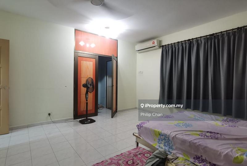 Rumah Teres 2-Tingkat untuk Dijual di Taman Taming Emas, Kajang oleh Philip Chan - iProperty.com.my
