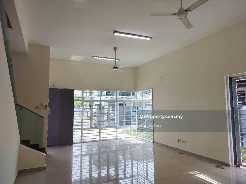 Cluster House for Sale in Canary garden, Klang by Agnes Ang - iProperty.com.my