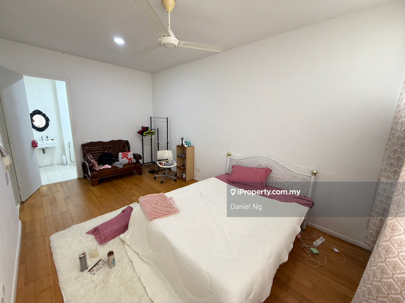 For Sale - Dreamcity