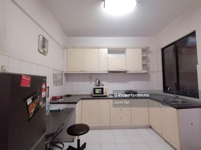 Condominium for Sale in Maxwell Towers by Janet Tan - iProperty.com.my