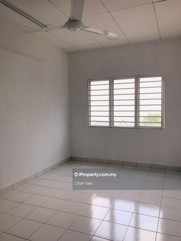 Condominium for Sale in Nusa Mewah Villa Condominium by Lilian See - iProperty.com.my