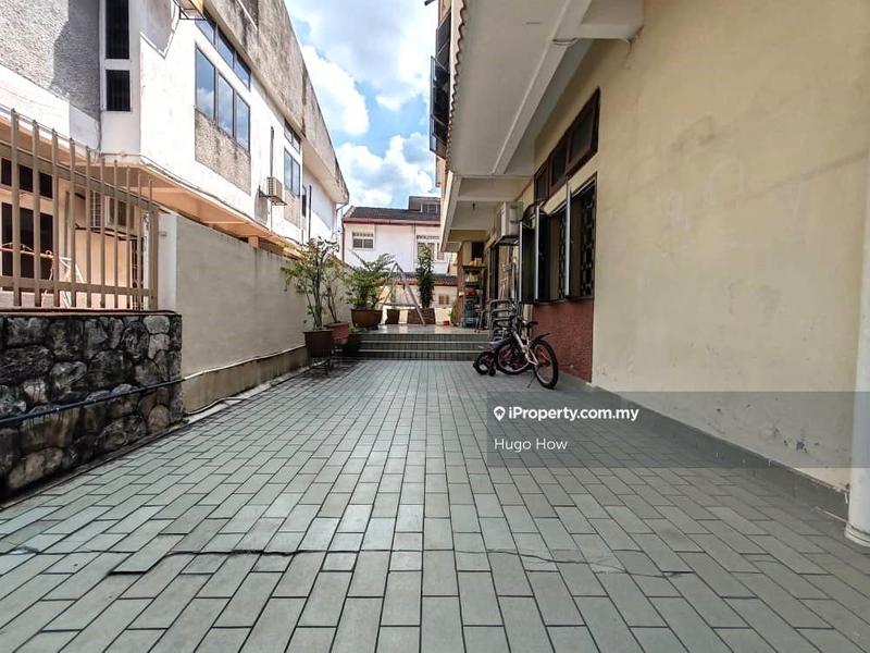 Rumah Berkembar untuk Dijual di Taman Kaya, Jalan Ipoh oleh Hugo How - iProperty.com.my
