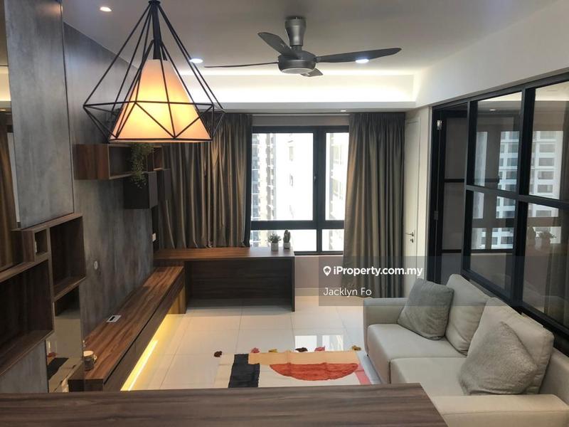 For Sale - Pandora @ Tropicana Metropark