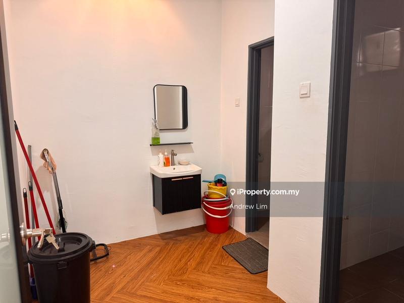 Pejabat untuk Disewa di Lake Fields, Sungai Besi oleh Andrew Lim - iProperty.com.my