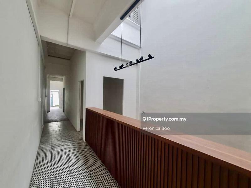 Rumah Teres 2-Tingkat untuk Dijual di Off Burmah Road, George Town oleh Veronica Boo - iProperty.com.my
