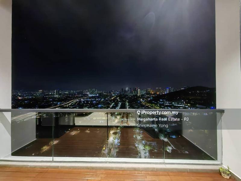 For Sale - Dua Menjalara