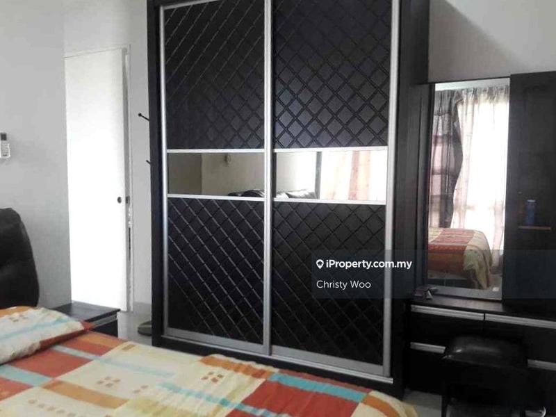 Service Residence for Sale in Univ 360 Place by Christy Woo - iProperty.com.my