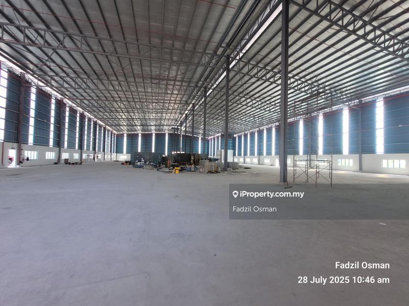 Kilang Terpisah untuk Disewa di Bandar Sri Sendayan, Negeri Sembilan oleh Fadzil Osman - iProperty.com.my