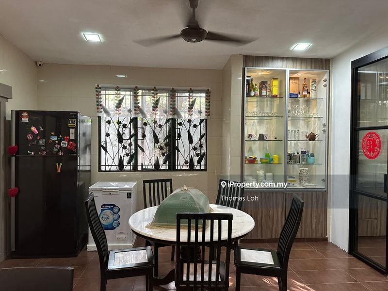 Bungalow House for Sale in Subang Jaya, Selangor by Thomas Loh - iProperty.com.my
