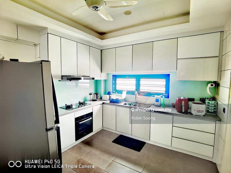 Rumah Berangkai 2.5 Tingkat untuk Dijual di Ujong Pasir, Melaka oleh Robin Soong - iProperty.com.my