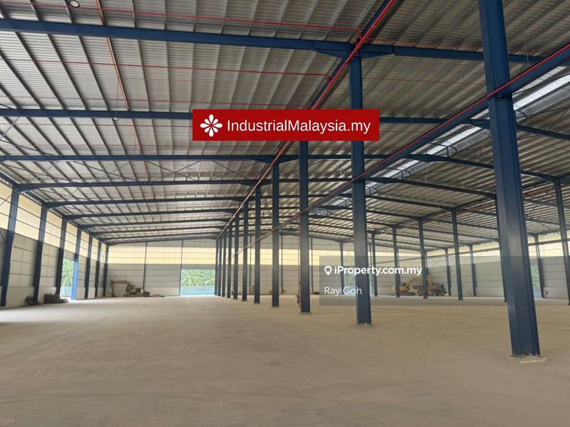 For Sale - Big Factory 10 acres Jenjarom Banting Cheeding