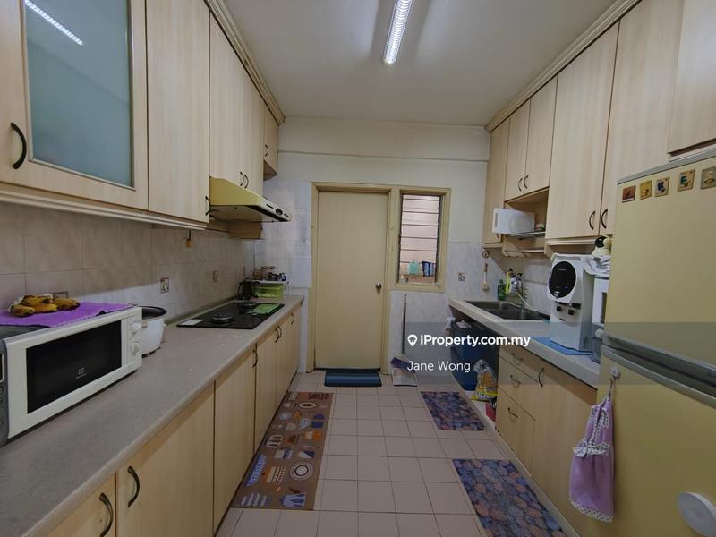 Kondominium untuk Dijual di Puncak Nusa Kelana oleh Jane Wong - iProperty.com.my