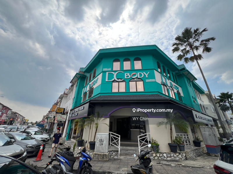 For Sale - 3 STOREY VALUE BUY HIGH TRAFFIC LOCATION,SUBANG JAYA USJ 10, TAIPAN BUSINESS CENTRE