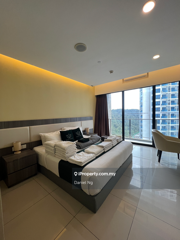 For Sale - Grand Ion Delemen