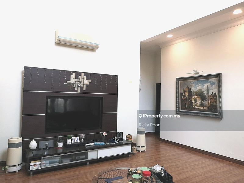 Bungalow House untuk Dijual di Taman Yarl, Jalan Klang Lama (Old Klang Road) oleh Ricky Poon - iProperty.com.my