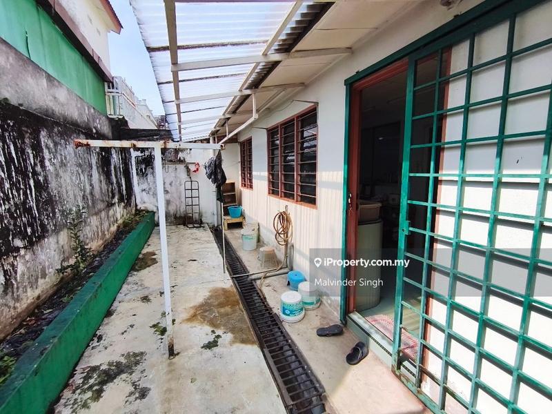 Semi-Detached House for Sale in Taman United, Jalan Klang Lama (Old Klang Road) by Mel Walia - iProperty.com.my