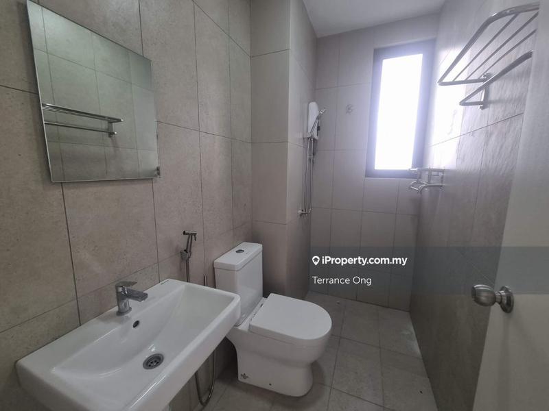 Service Residence for Sale in Kenwingston Skylofts by Terrance Ong - iProperty.com.my
