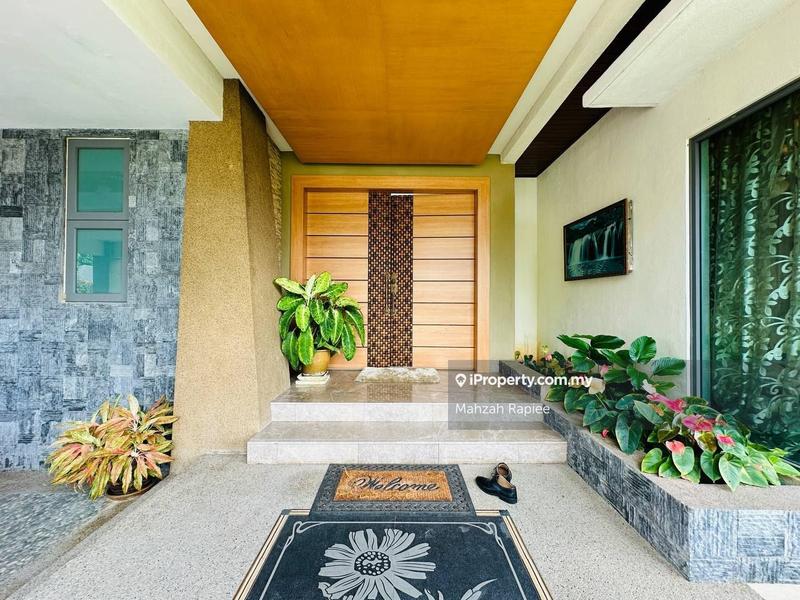 Bungalow House for Sale in Perdana Lakeview East, Cyberjaya by Mahzah Rapiee - iProperty.com.my