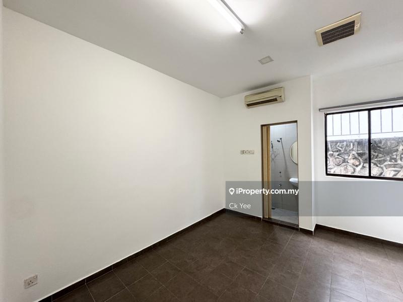3-storey Terraced House for Sale in Taman Esplanad, Bukit Jalil by Ck Yee - iProperty.com.my