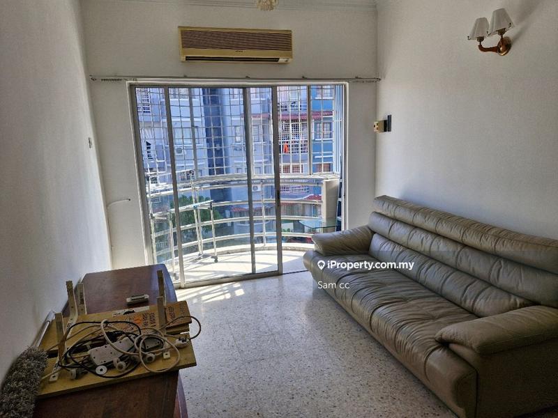 For Rent - Kenari Court