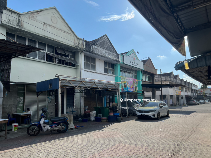 Shop-Office for Sale in Taman Universiti 2 Storey Shophouse, Skudai by Yvonne Ng - iProperty.com.my