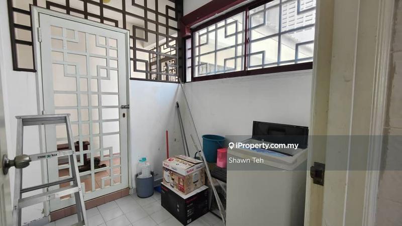 Kondominium untuk Dijual di The Golden Coast oleh Shawn Teh - iProperty.com.my