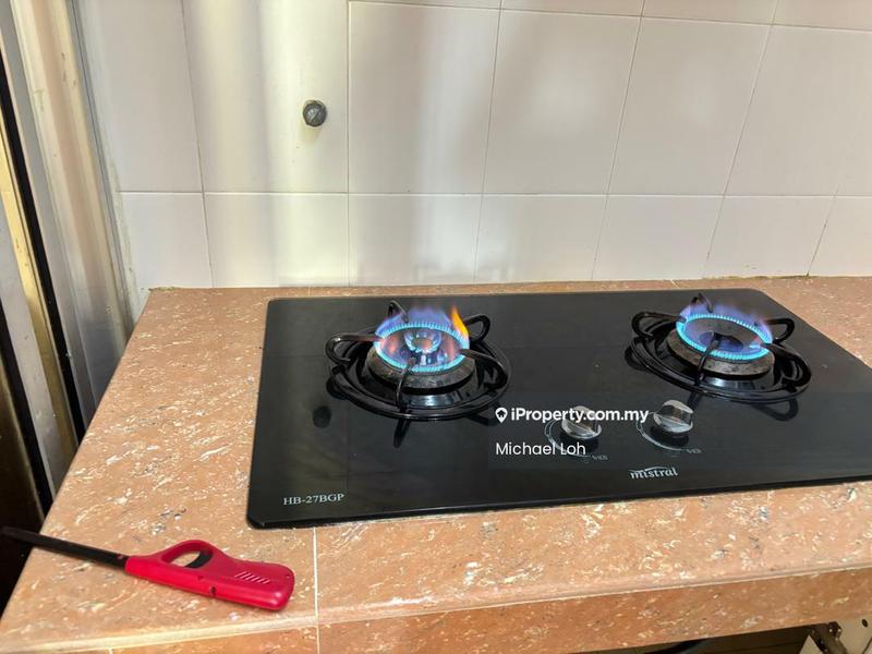 Kondominium untuk Disewa di Platinum Lake PV 12 oleh Michael Loh - Kitchen - iProperty.com.my