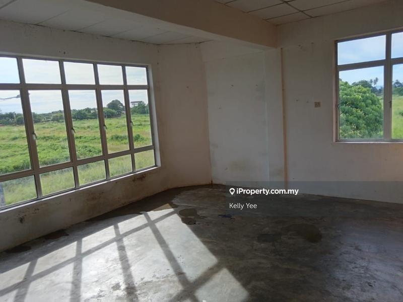 For Rent - 1st Flr Shoplot- Suitable for Foreign Workers Stay