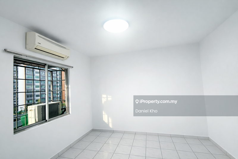 Flat for Sale in Lestari Apartment by Daniel Kho - Interior - iProperty.com.my