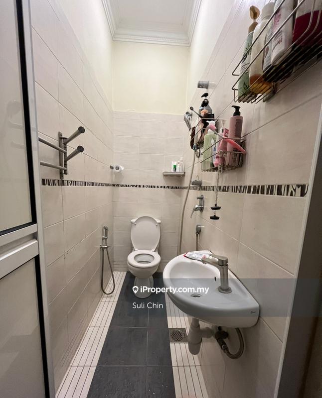 3-storey Terraced House for Sale in Taman Persiaran Desa, Seputeh by Suli Chin - iProperty.com.my