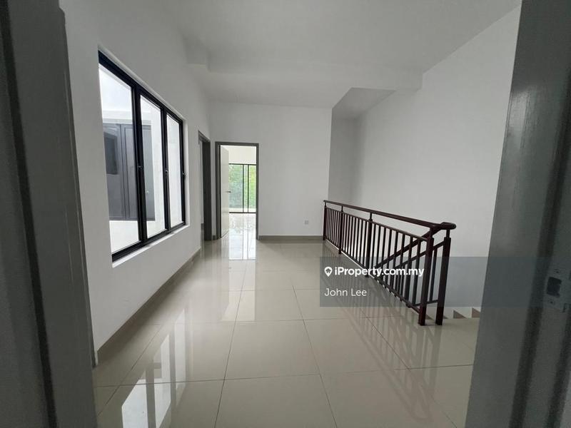 Rumah Bandar untuk Dijual di SALAK TINGGI, Sepang oleh John Lee - iProperty.com.my