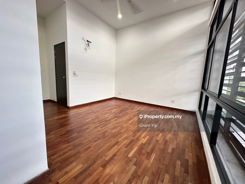 2.5-storey Terraced House for Sale in TTDI Grove, Kajang by Grant Yip - iProperty.com.my