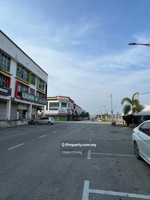 Kedai untuk Disewa di Traing Sentral, Triang oleh Estee Chong - iProperty.com.my