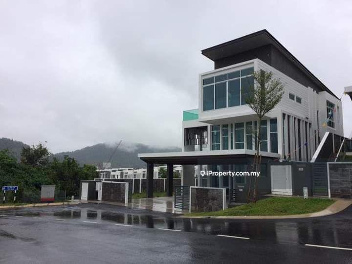 Bungalow House for Sale in Taman Melawati, Ulu Kelang by David Chung - iProperty.com.my
